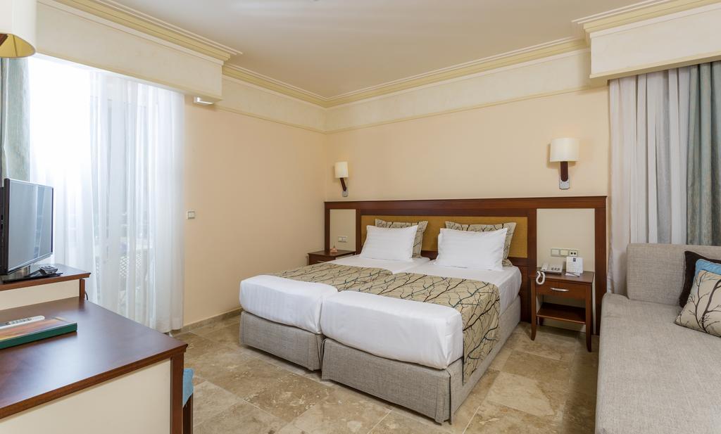 Resort Melas Village 5*